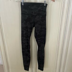 Lululemon align high rise pant 28”. Size 4